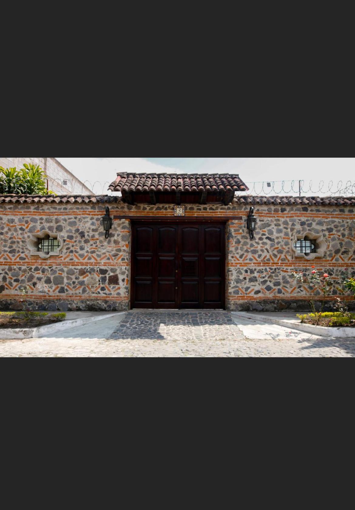 Palacio Del Conquistador San Cristobal El Bajo Exterior photo